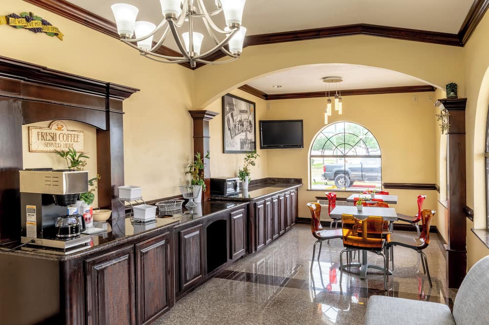 Azul Inn Houston Hobby Airport