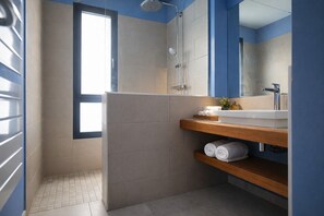 Shower, hair dryer - Large house with enclosed garden for 8 people (Olonne-sur-Mer)