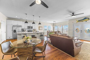 Interior - The Salty Marlin in Larry's Harbor POC
 4 Bedrooms w/4 Full Bathrooms (Port O'Connor)