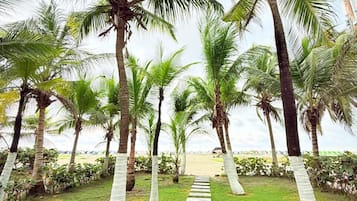 Classic Room, 1 Bedroom, Sea View, Sea Facing | Beach/ocean view