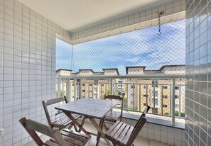 Apartamento básico | Opções para refeição ao ar livre