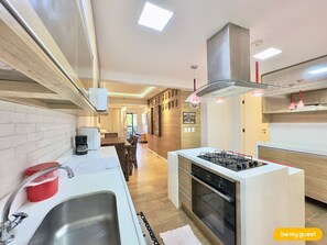 Basic-Apartment | Eigene Küche | Kochgeschirr/Geschirr/Besteck