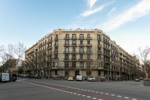 Exterior - Spacious & Luxury Apartment /Center (08037 Barcelona)