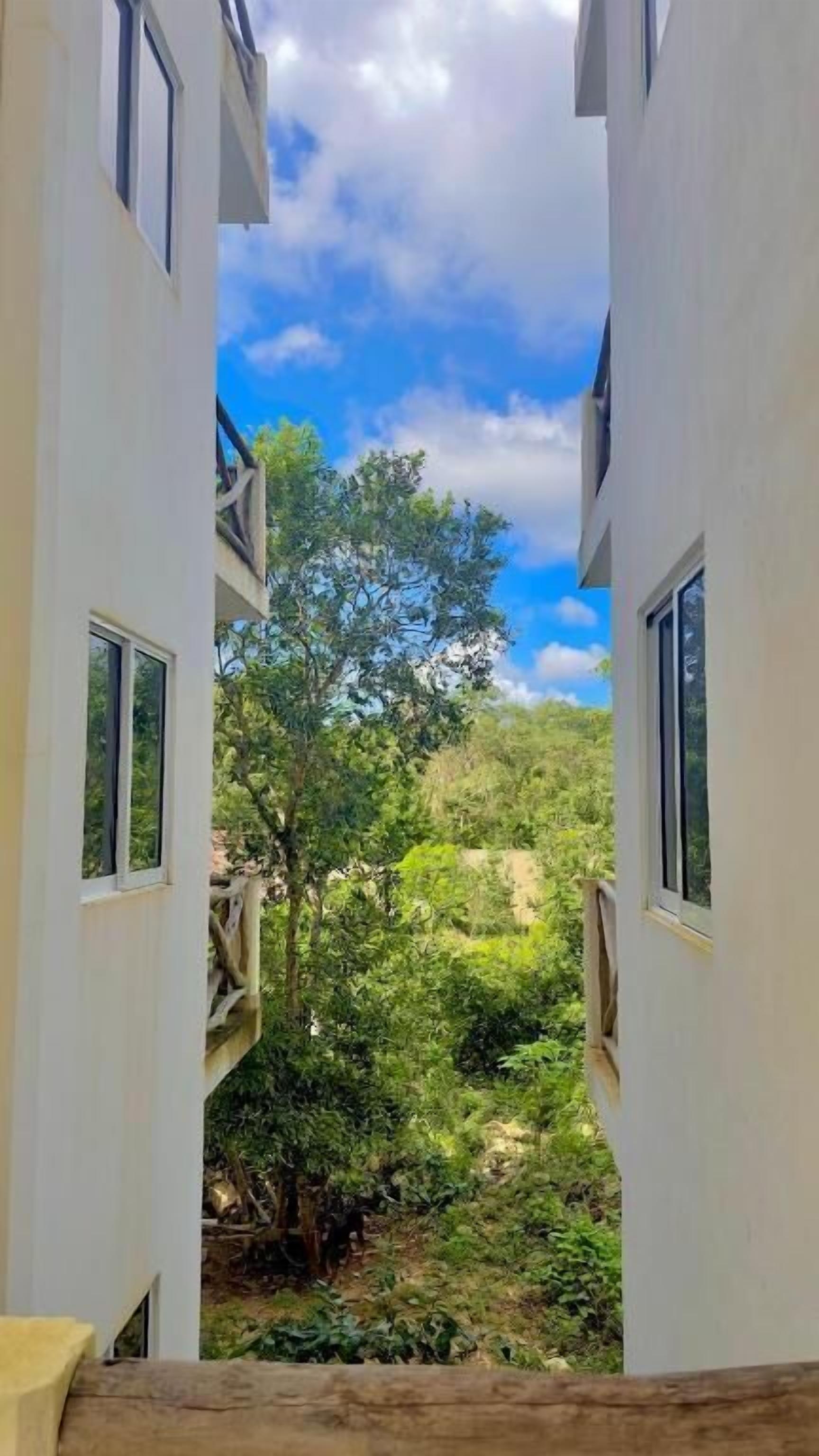 Khuôn viên nơi lưu trú