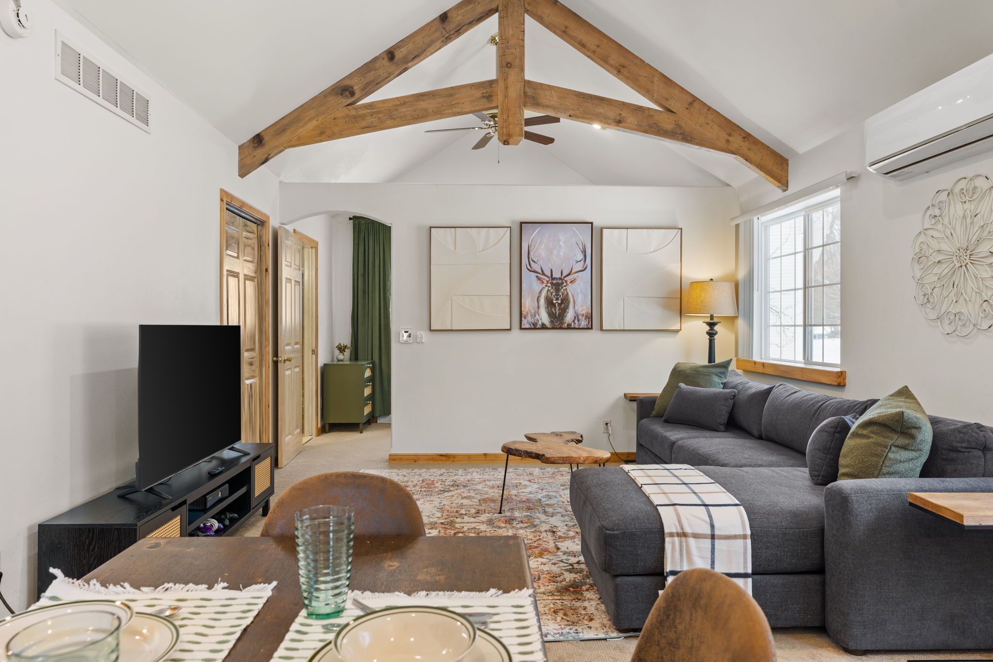 Smart TV, video games