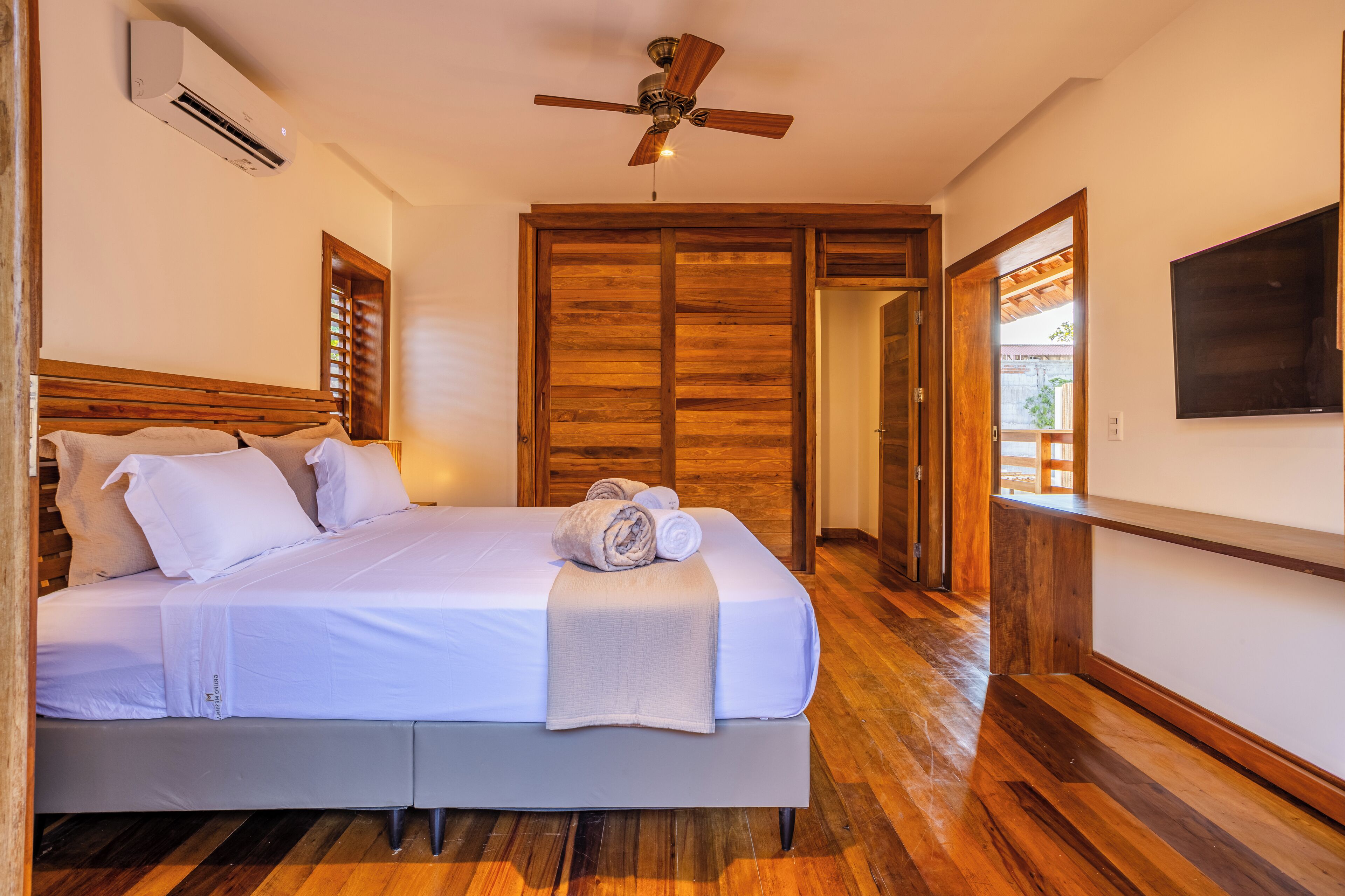 Literie de qualité supérieure, coffres-forts dans les chambres