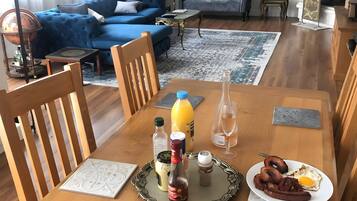 TV, fireplace, table tennis