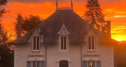 La Maison du Jardin â Domaine de campagne avec grande piscine et Wi-Fi