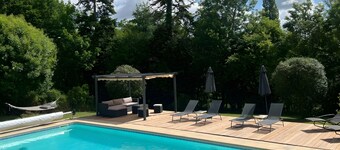 La Maison du Jardin – Country Estate with Large Pool and Wi-Fi