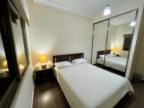 Iron/ironing board, WiFi - Central Secured Compound 2-bedroom apartment in Amman with AC and comfort (Amman)