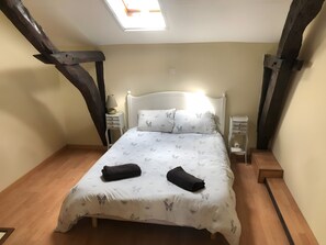 Fer et planche à repasser, Wi-Fi, draps fournis