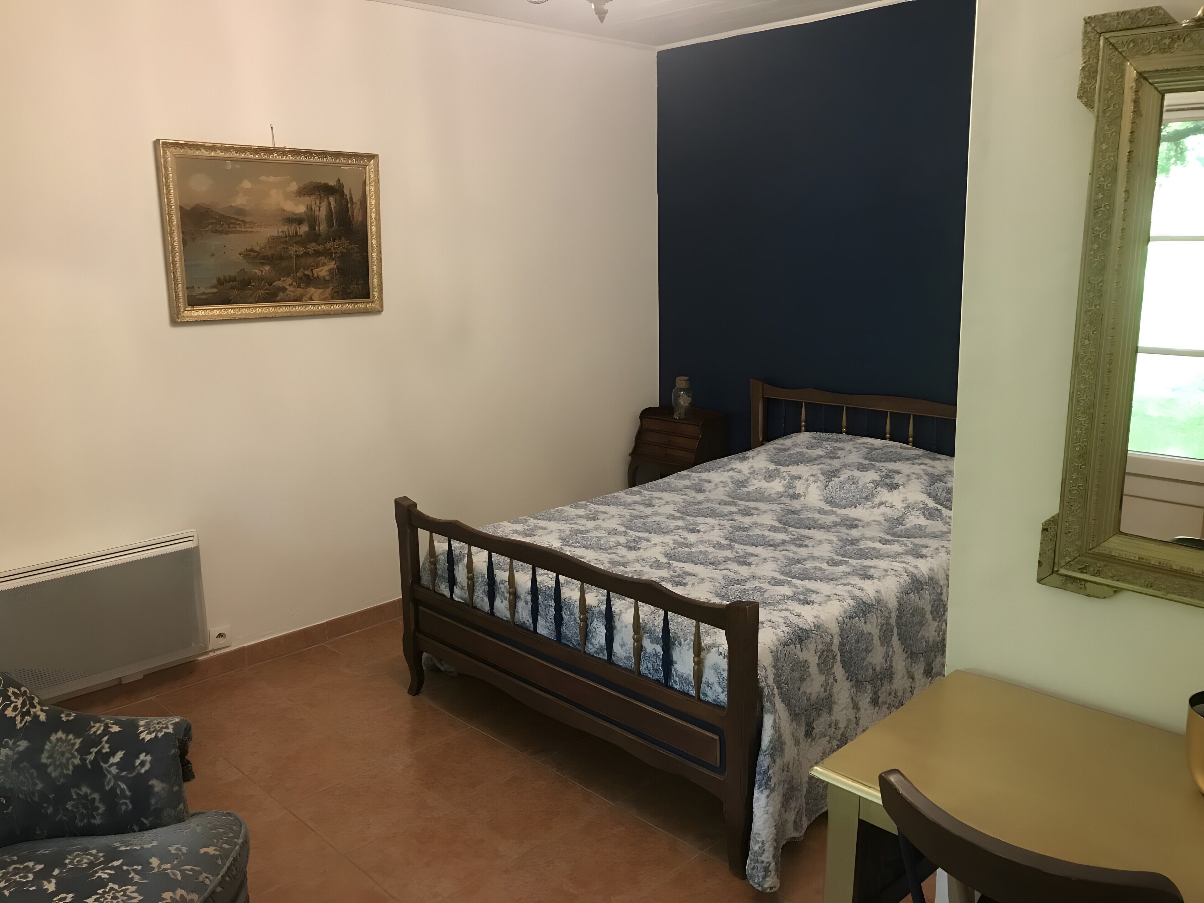 Fer et planche à repasser, Wi-Fi, draps fournis