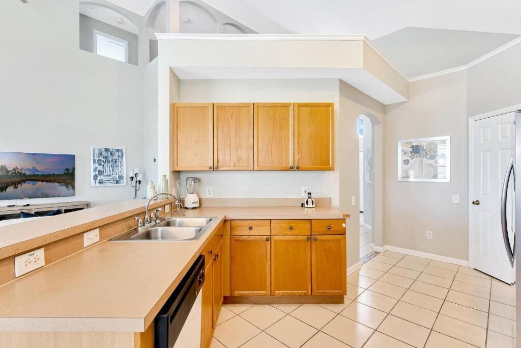 Villa, 4 Bedrooms | Private kitchen