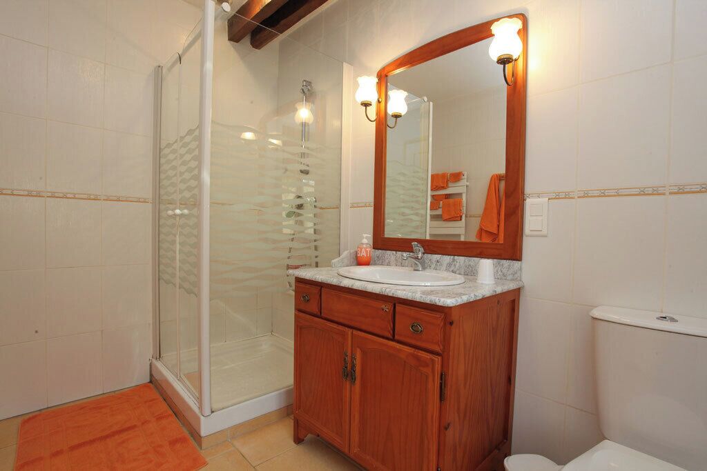 Hair dryer, towels, toilet paper