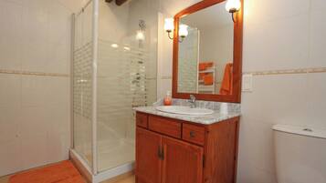 Hair dryer, towels, toilet paper