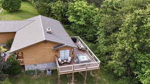 Exterior - Smoky Arrow | Hot Tub • Game Room • 3 min to Dollywood (Sevierville)