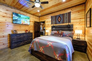 Free WiFi, bed sheets - Cozy 3 bedroom Luxury on 4 acres (broken bow)