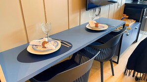 Basic Apartment | Dining - Condomínio Acqua Tambaú - By Almare (João Pessoa)