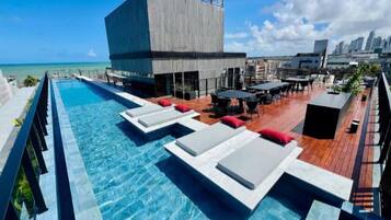 Alberca al aire libre