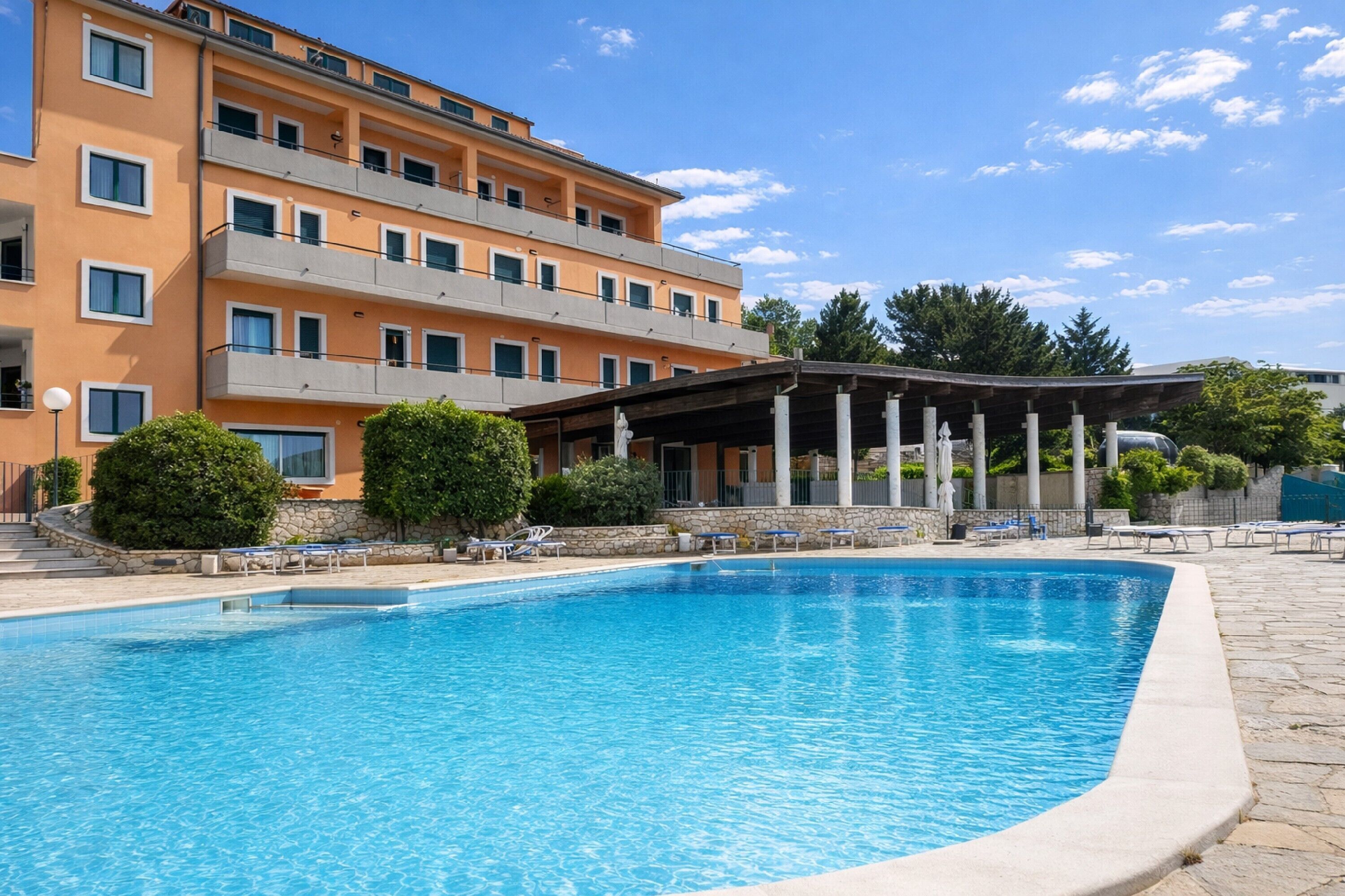 Piscina
