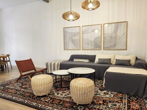 Living area - Spacious 4BR· Families & Groups · Central Apartment · Recoleta (Buenos Aires)