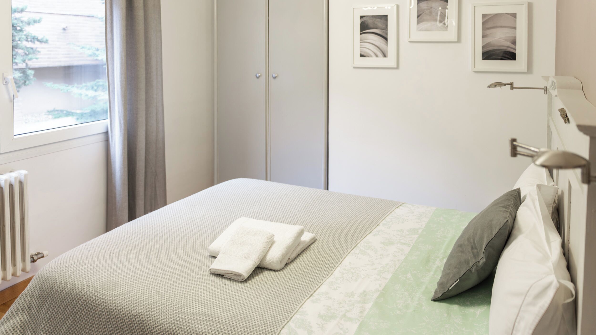 Habitación doble Deluxe | Decoración personalizada y wifi gratis 