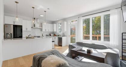 Quiet and Convenient Retreat