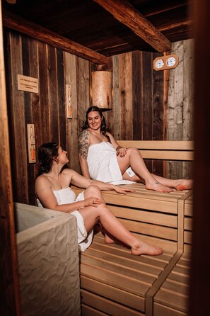 Sauna - Hotel & Landgasthof Hubertus - The very special time-out (Frauenau)