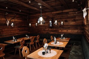 Dining - Hotel & Landgasthof Hubertus - The very special time-out (Frauenau)