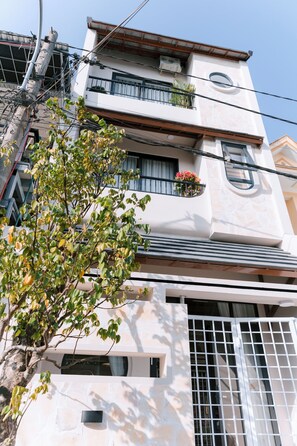 Building design - RubyHomeHue (Hue)