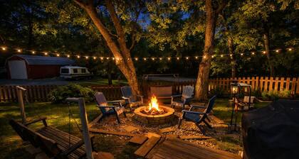 Pet Friendly Lake House Close to Raccoon Lake