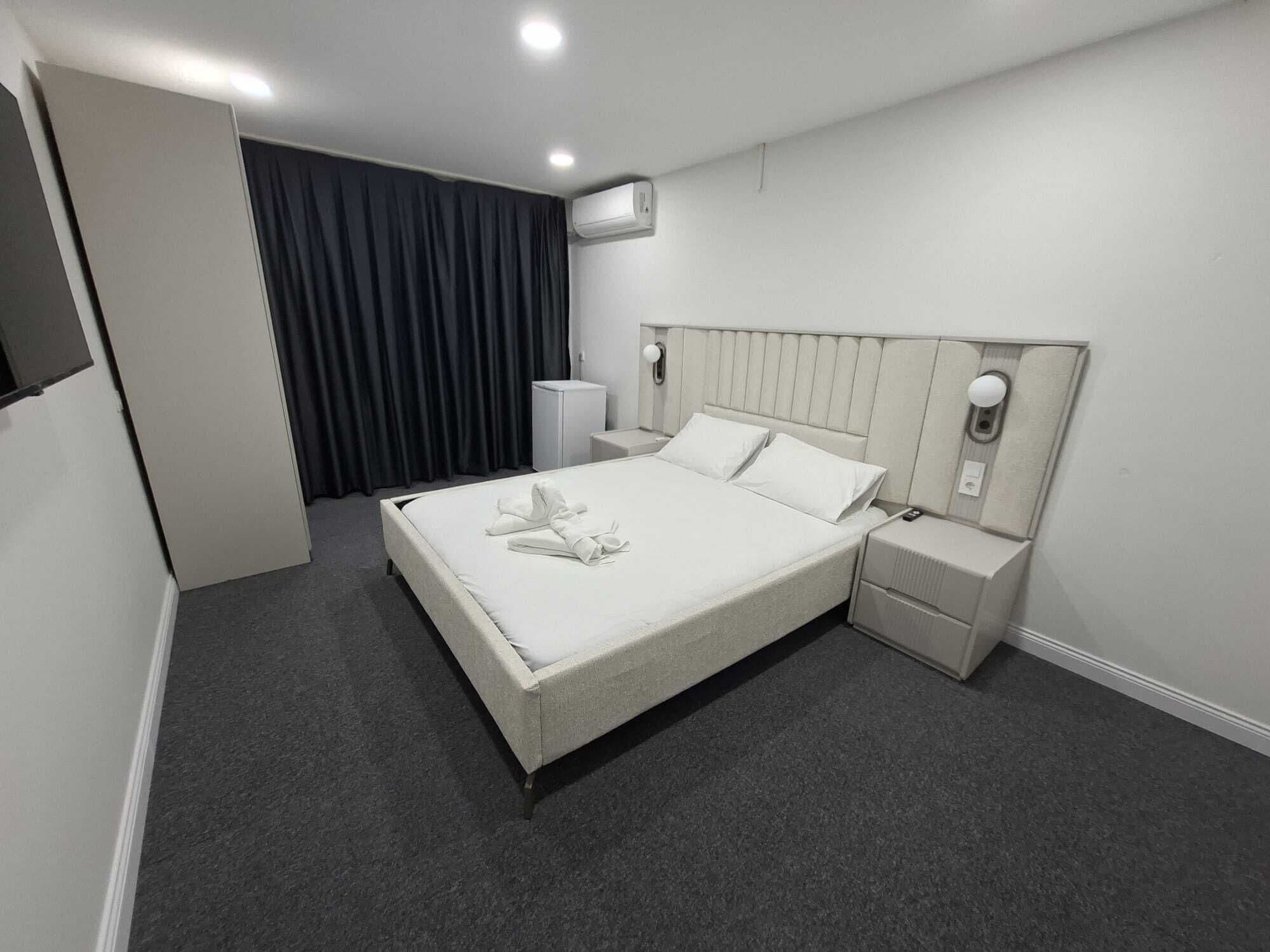 Standard Double Room | Blackout drapes, soundproofing, iron/ironing board, free WiFi