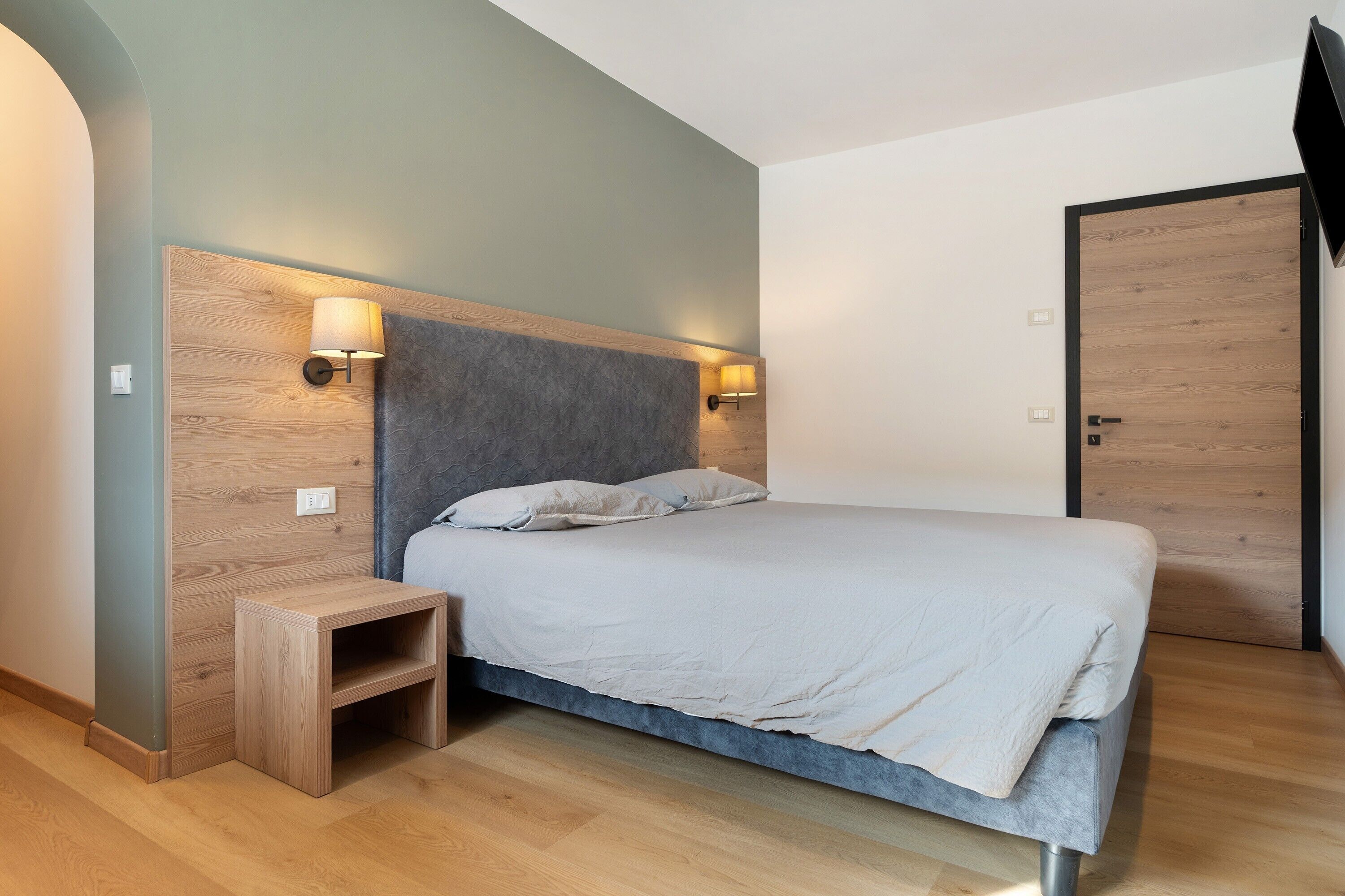 1 chambre, fer et planche à repasser, Wi-Fi, draps fournis