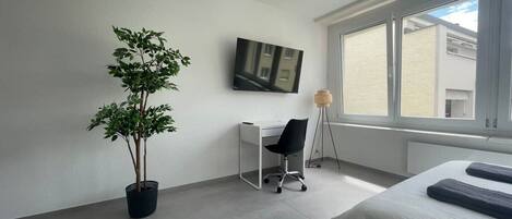 1 Schlafzimmer, Schreibtisch, Bügeleisen/Bügelbrett, WLAN