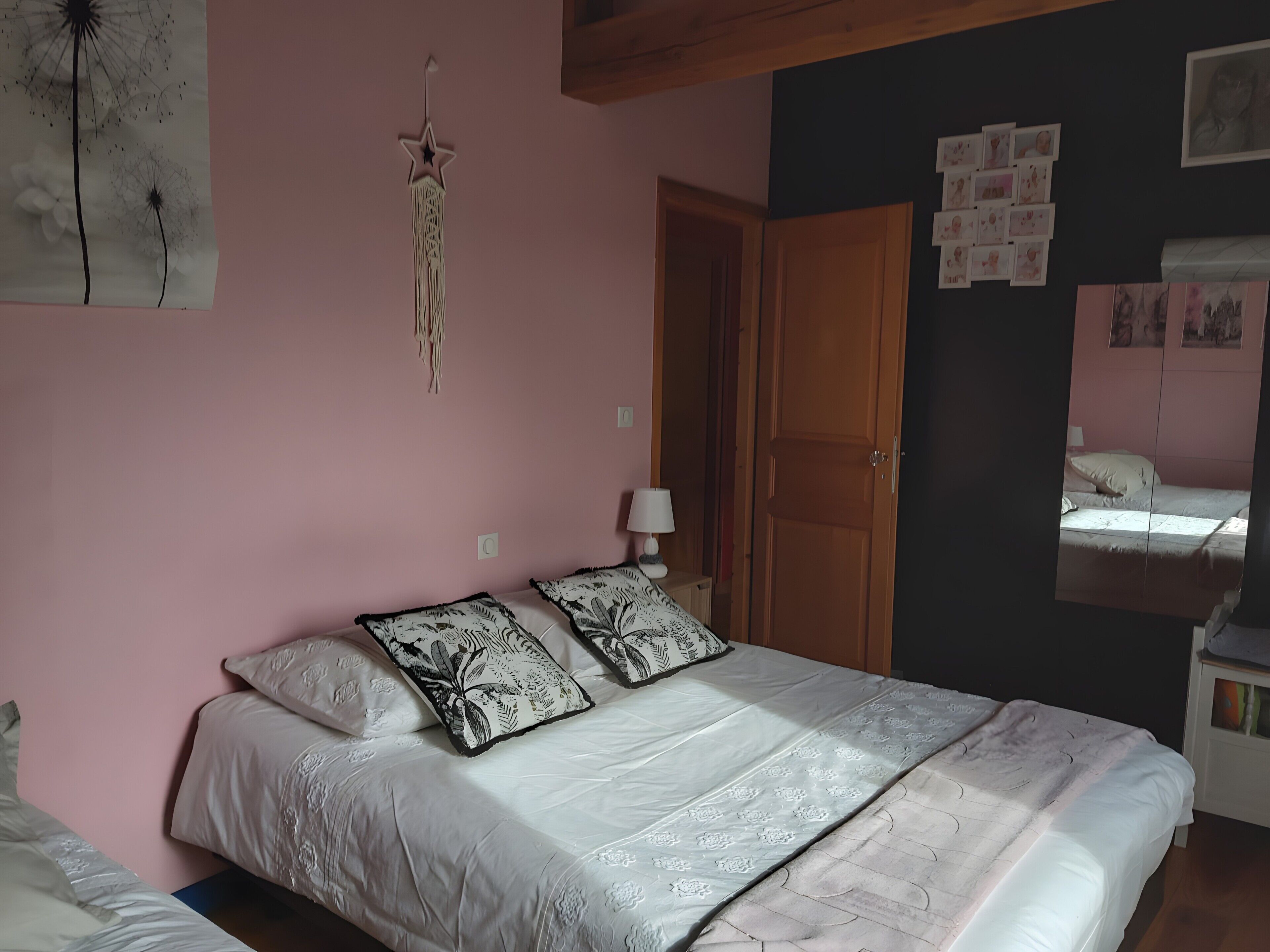 2 makuuhuonetta, Wi-Fi, vuodevaatteet