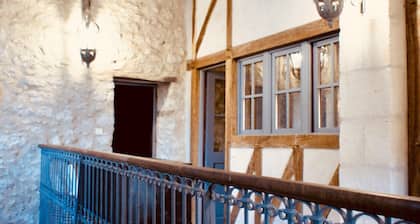 Magnificent Villa Le Pech de le Roque in Eymet, Dordogne Périgord Pourpre