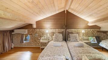 4 chambres, fer et planche Ă repasser, Wi-Fi, draps fournis