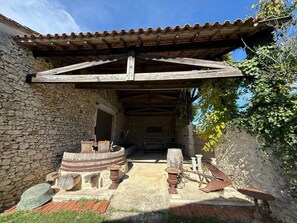 Terrace/patio - Magnificent Villa Le Pech de le Roque in Eymet, Dordogne Périgord Pourpre (Eymet)