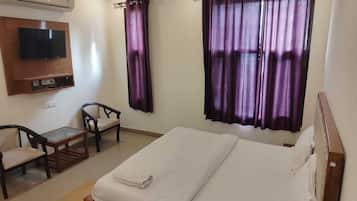Deluxe Double Room | Free WiFi