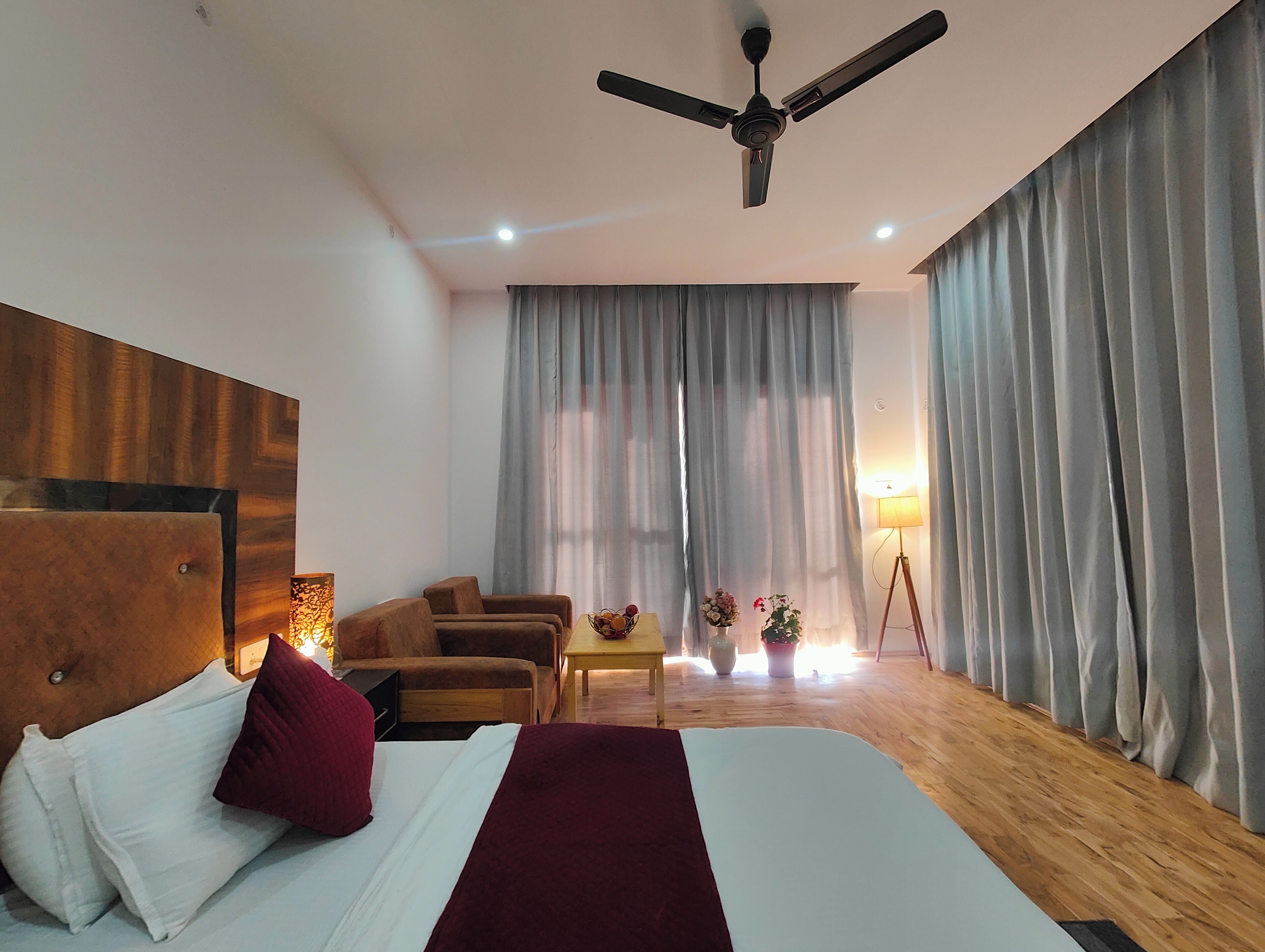 Deluxe Room, River View | Premium bedding, down comforters, memory foam beds, cribs (surcharge)