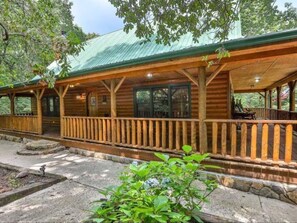 Exterior - Entire cabin in Ellijay, Georgia (Ellijay)