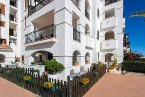 Exterior - Front Line Golf Luxury | Private Retreat & Course Views (Banos y Mendigo)