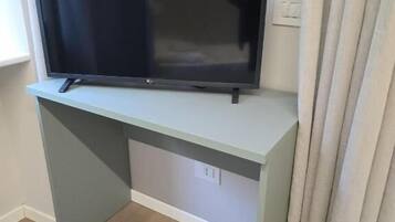 Comfort Single Room, Garden View | Interior