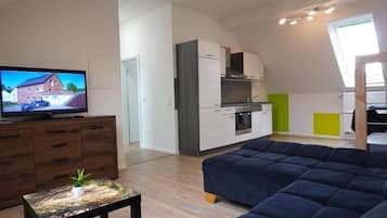 Apartment, Garden View | Living area