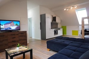 Apartment, Garden View | Living area - Pitlane Apartments by corents (Herresbach)