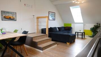 Apartment, Garden View | Living area