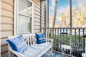 Property grounds - St. Simons Island Condo | Pool, Gym & Near Beach (St. Simons Island)