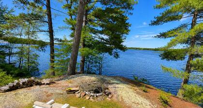 Executive Retreat on Lake Nipissing *WiFi and AC
