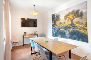 Dining - Vrbo Property (Puget-sur-Argens)