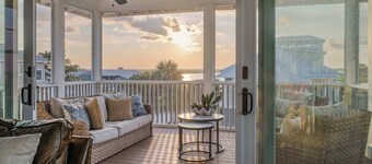 Fripp Island Luxury Home: Private Pool, Golf Green & Ocean Views!